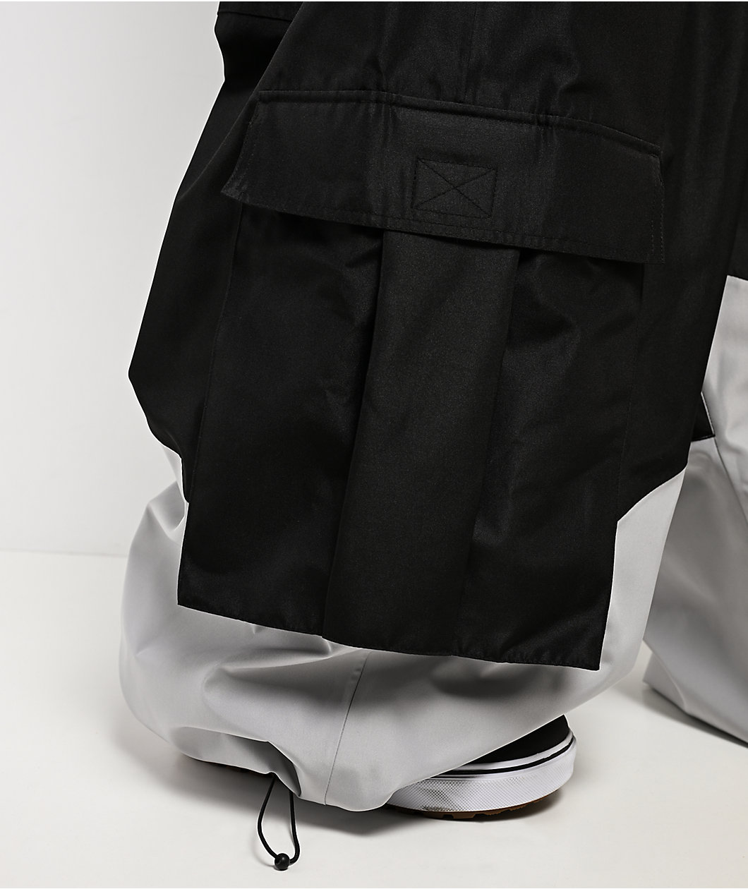 Empyre Tamarak Black & Grey 10K Ultra Baggy Snowboard Pants