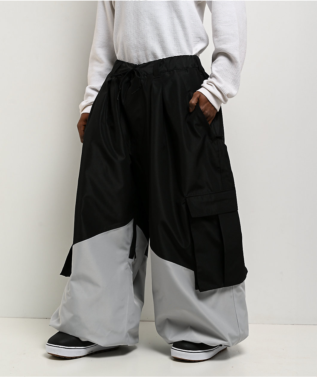 Empyre Tamarak Black & Grey 10K Ultra Baggy Snowboard Pants