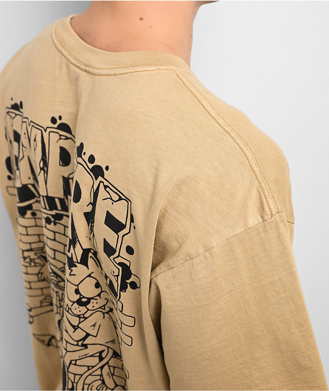 Empyre Trouble Cat Sand Brown Wash T-Shirt
