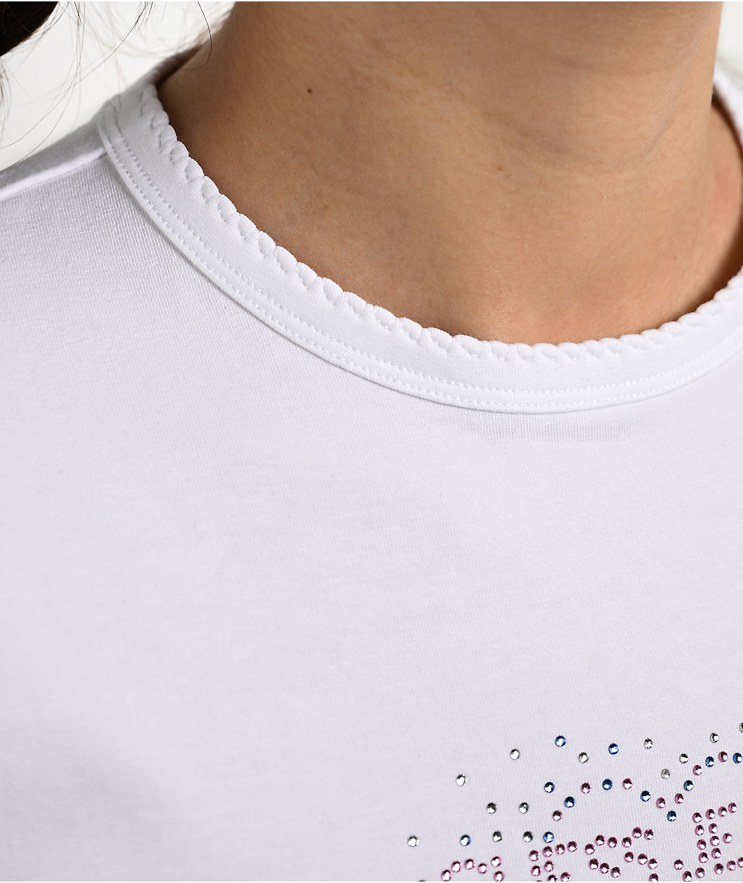 Guess Jeans Rhinestone Heart White Crop T-Shirt