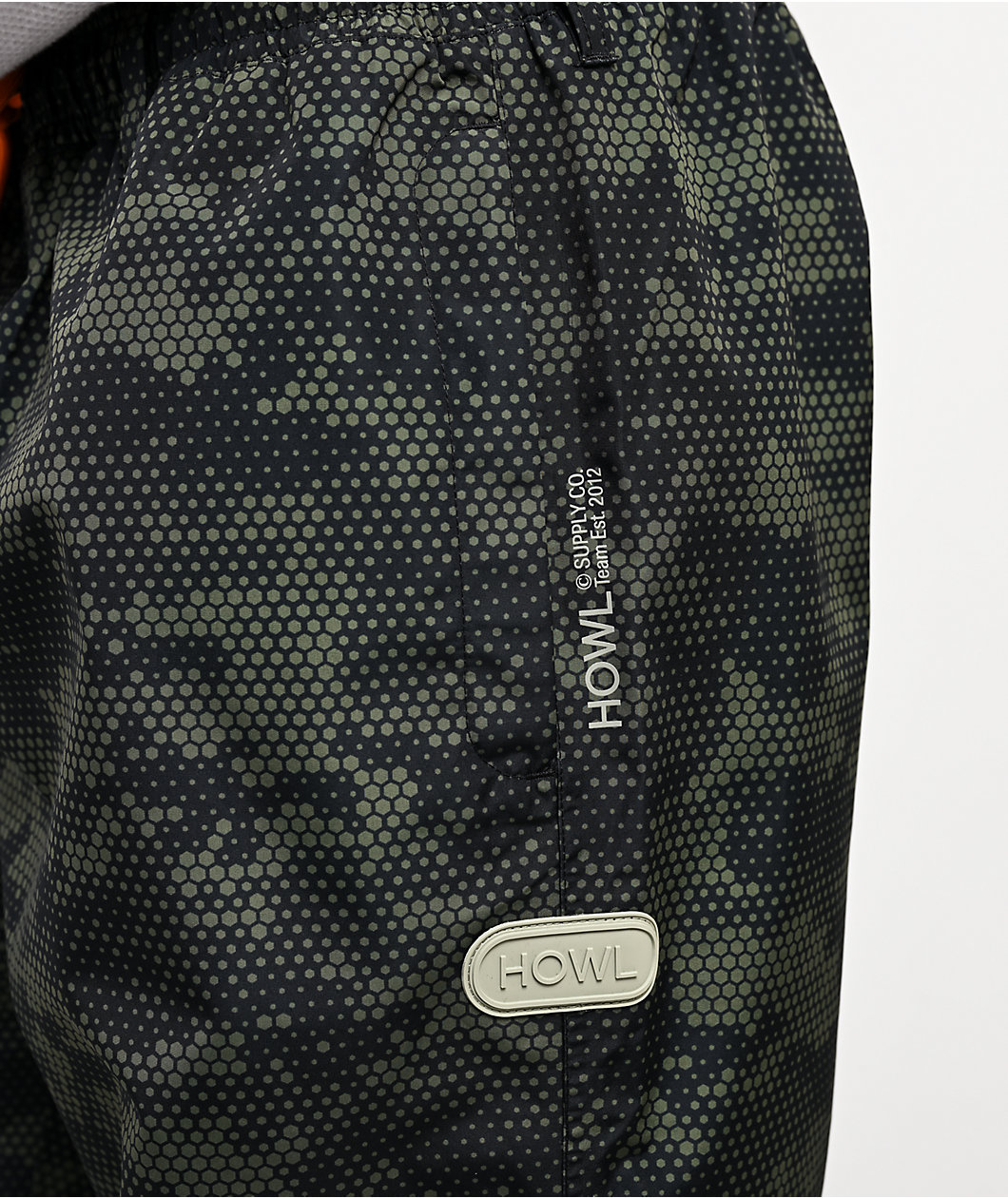 Howl Nowhere Honeycomb Camo 15K Snowboard Pants
