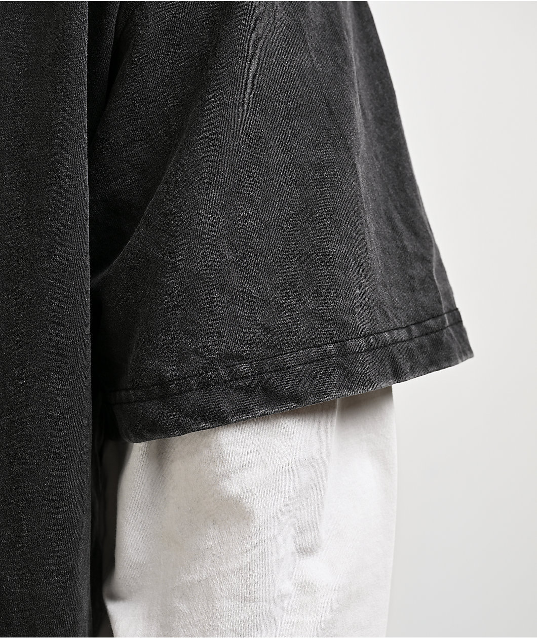 ITA Black & White Wash 2fer Long Sleeve T-Shirt