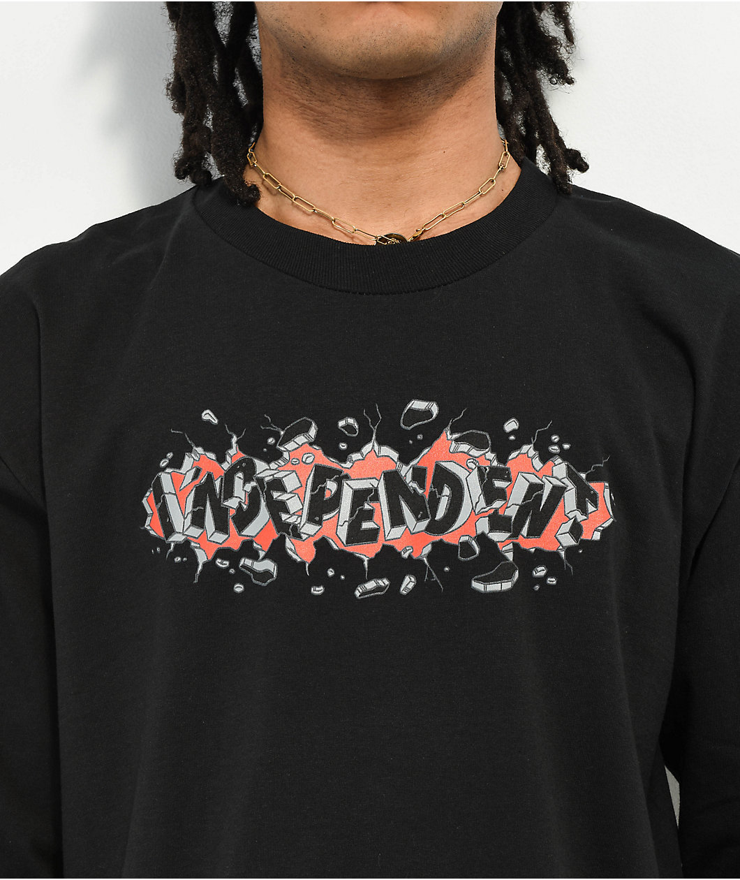 Independent Outbreak Black Long Sleeve T-Shirt