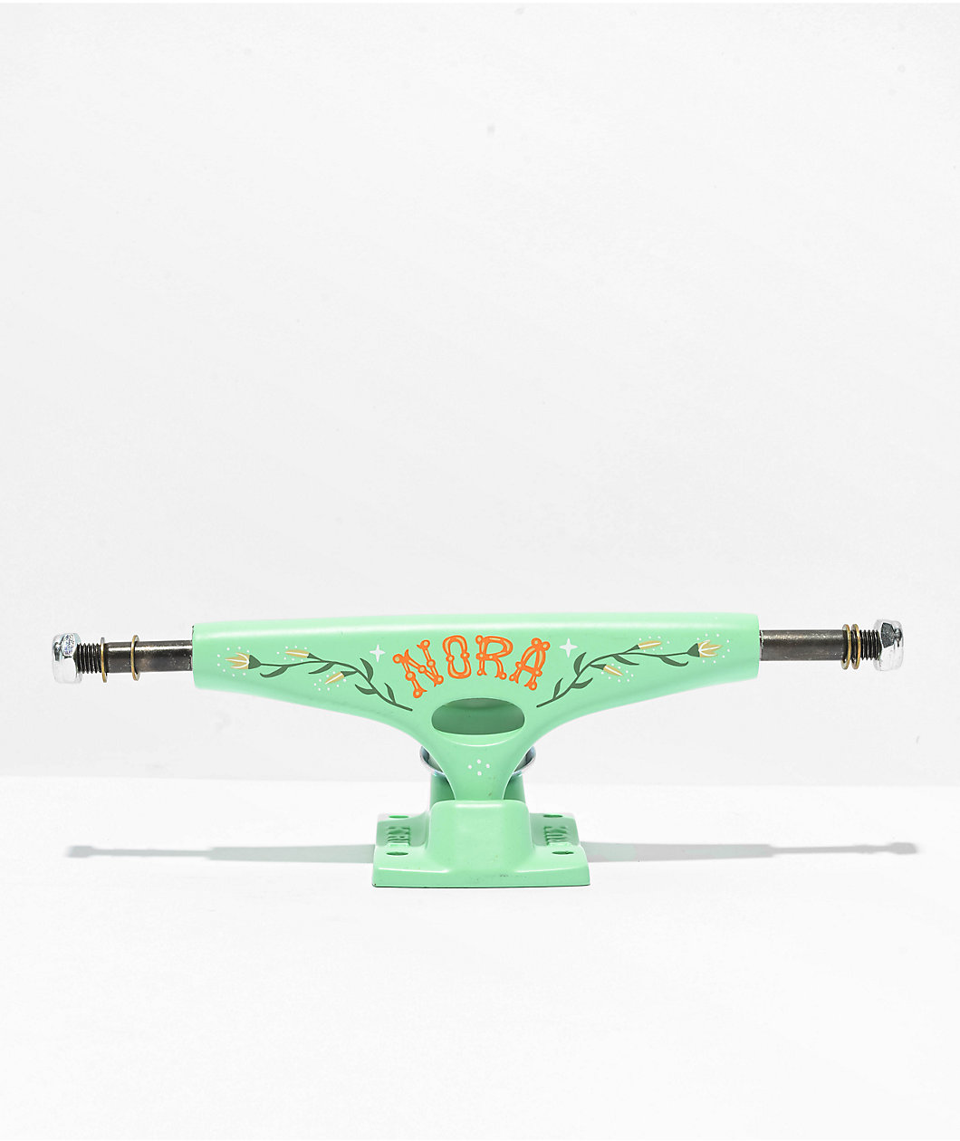 Krux Nora K5 Lori D 8.25" Skateboard Trucks