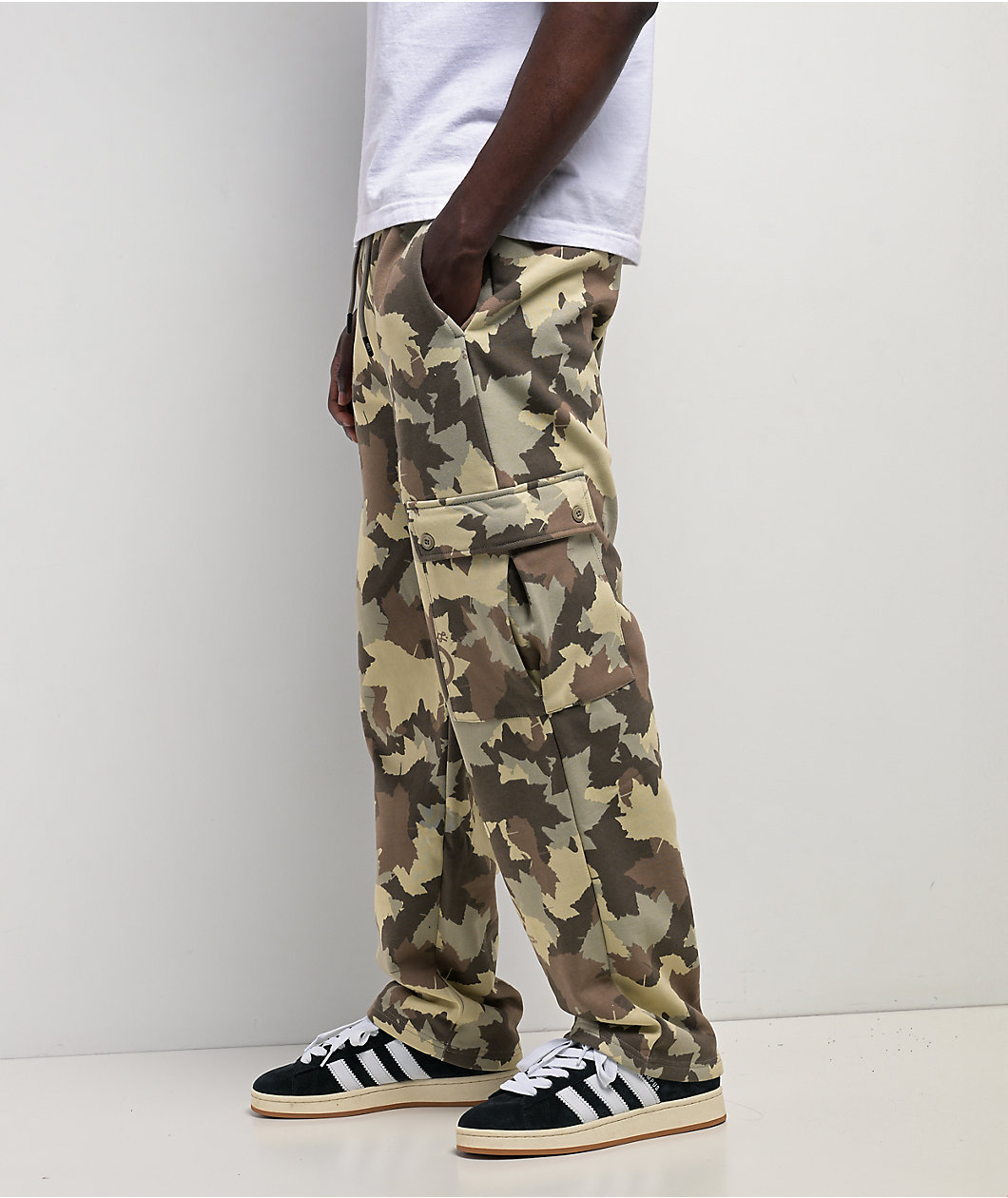 LRG Think Outside Camo Sweatpants