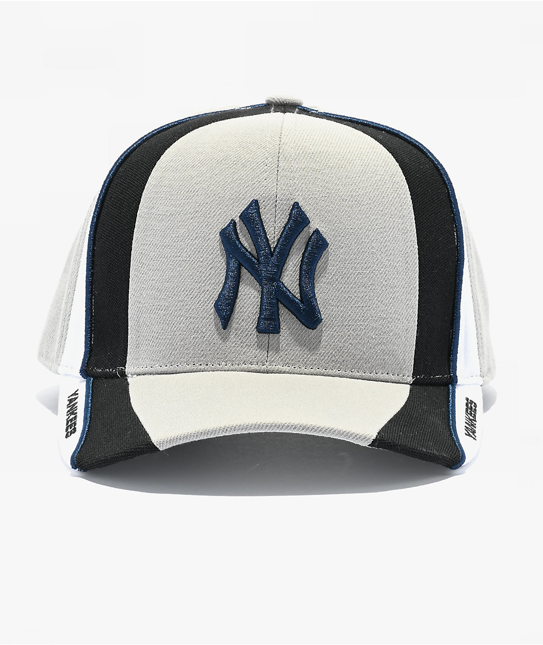 Mitchell & Ness New York Yankees Downforce Grey Snapback Hat