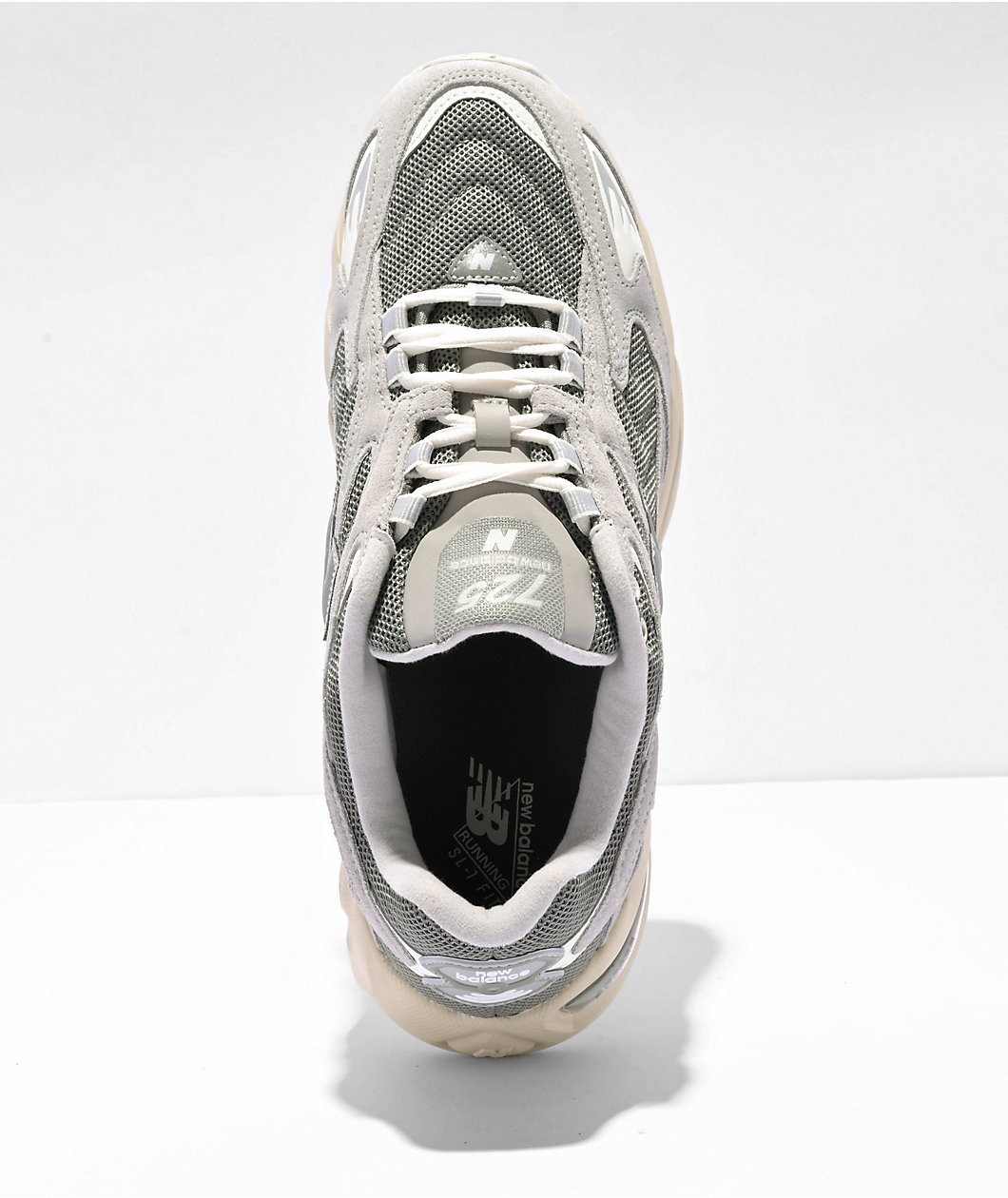 New Balance Lifestyle 725 V1 Rain Cloud, Grey & Sea Salt Shoes