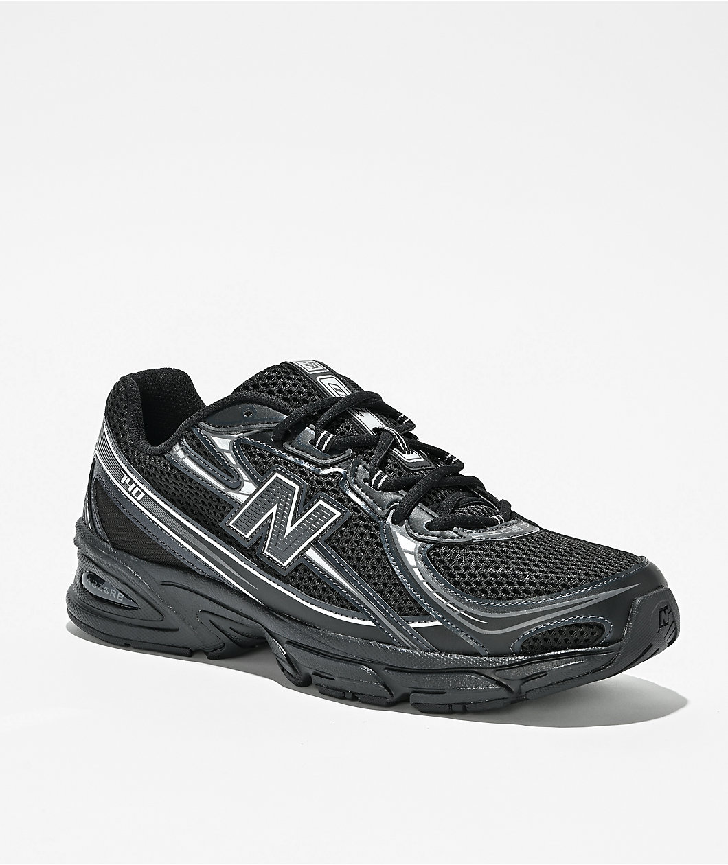 New Balance Lifestyle 740 Black & Silver Shoes