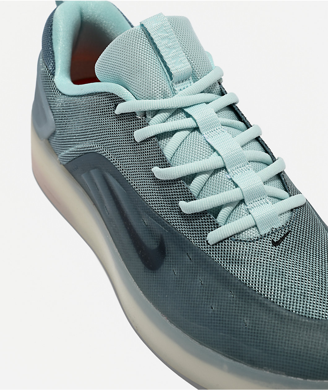 Nike SB Zoom Nyjah 4 Glacier Blue Skate Shoes