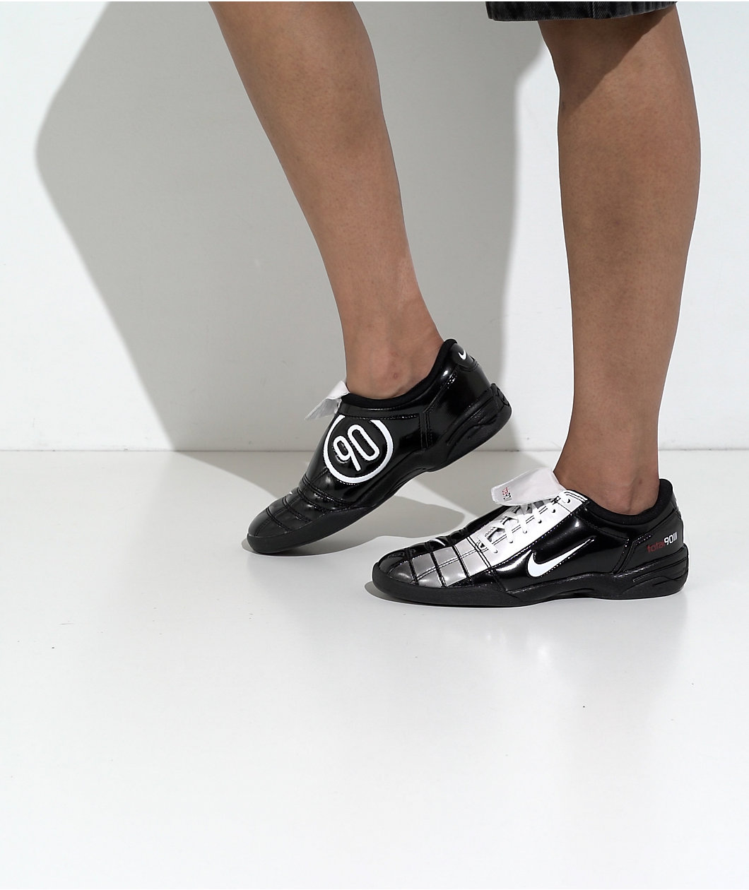 Nike Women's Total90 Black & White Shoes
