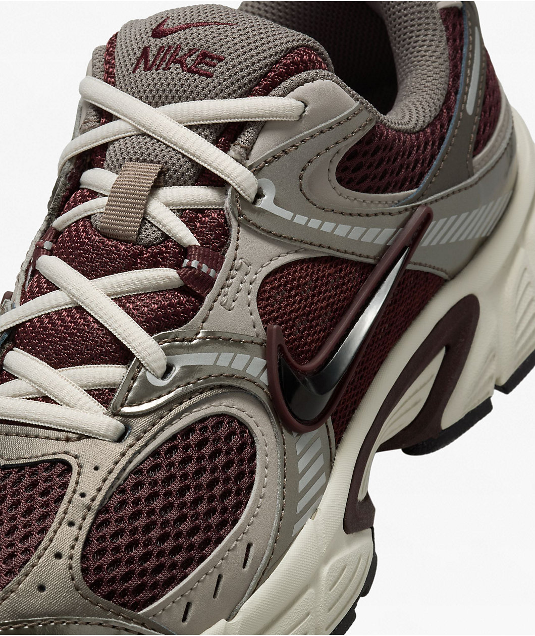 Nike V5 RNR Burgundy Crush & Black Shoes