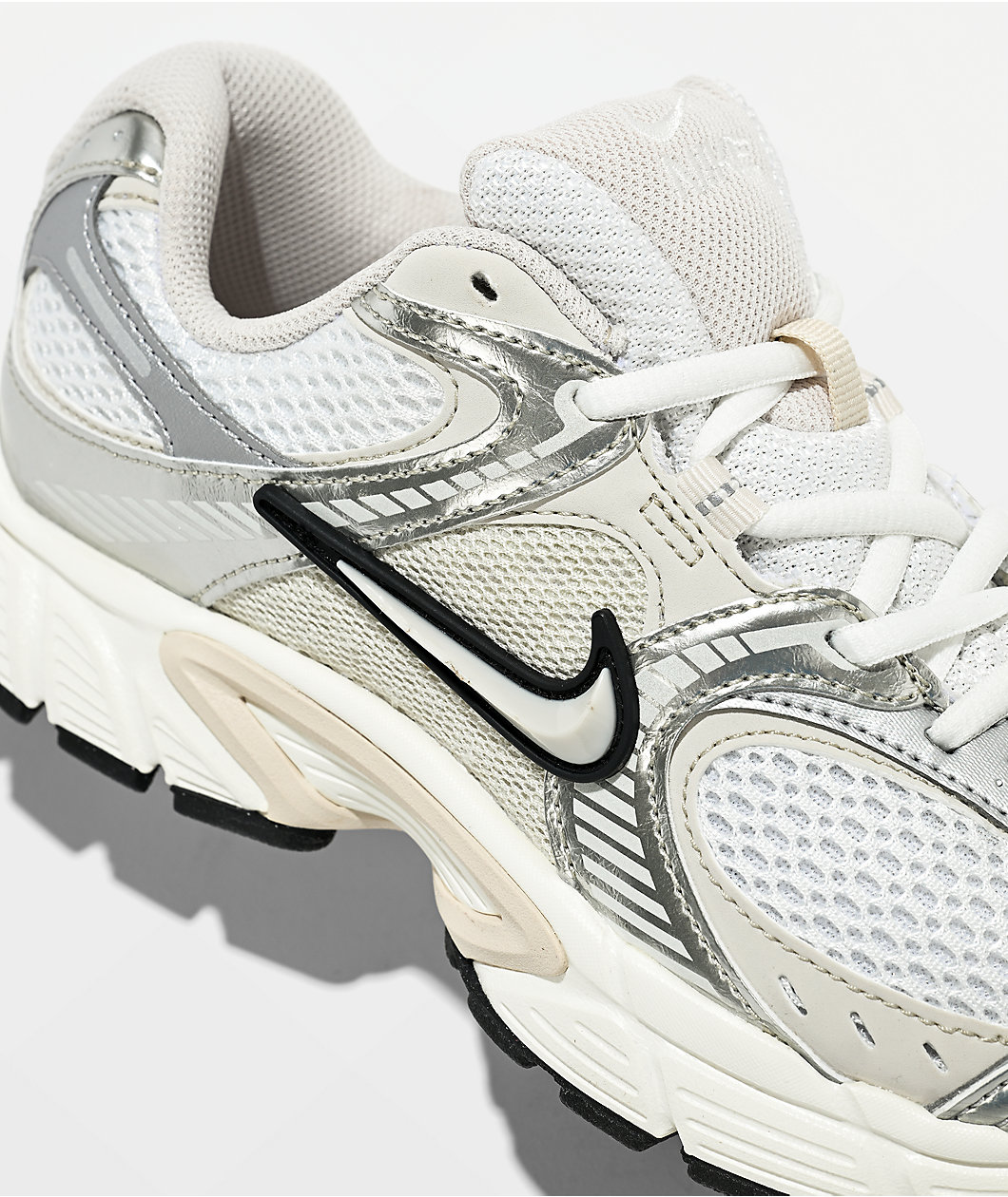 Nike V5 RNR Summit White & Orewood Brown Shoes