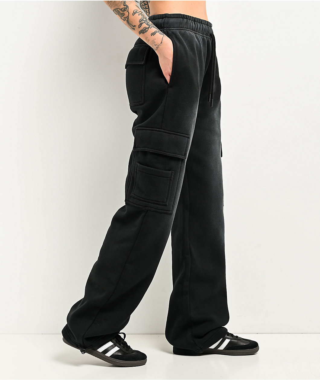 Ninth Hall  Fundamentals Koa Black Pepperspray Relaxed Cargo Sweatpants