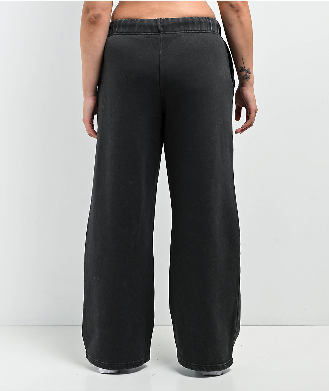 Ninth Hall Fundamentals Milla Black Wash Relaxed Sweatpants