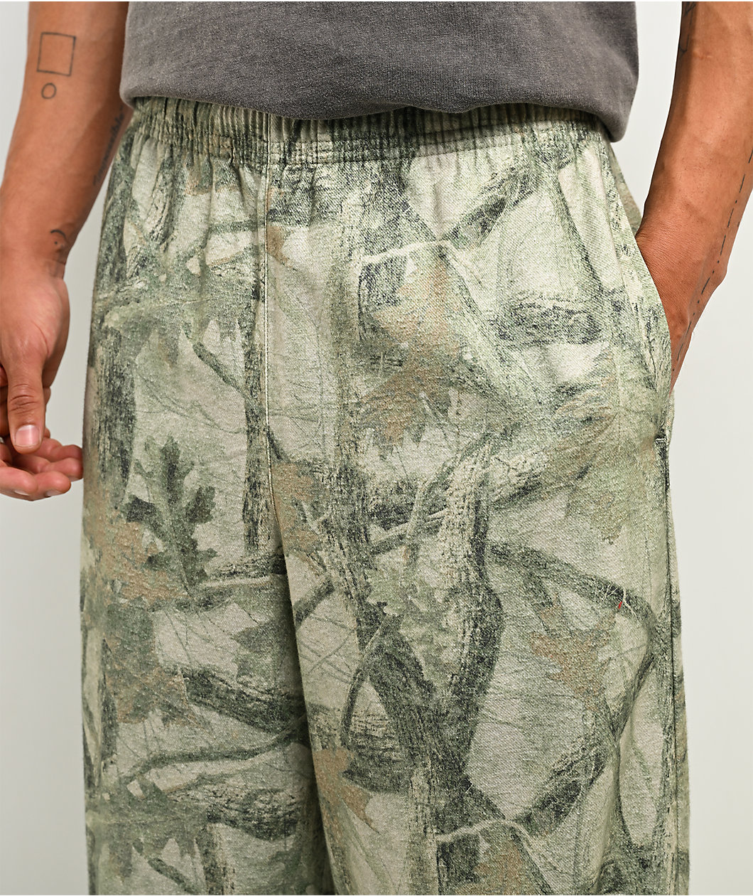 Ninth Hall Leaf Me Alone Green Camo Lounge Pants