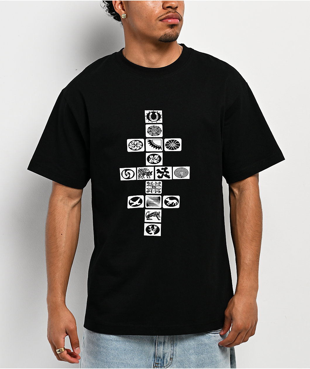 Passport Kollaasi Black T-Shirt