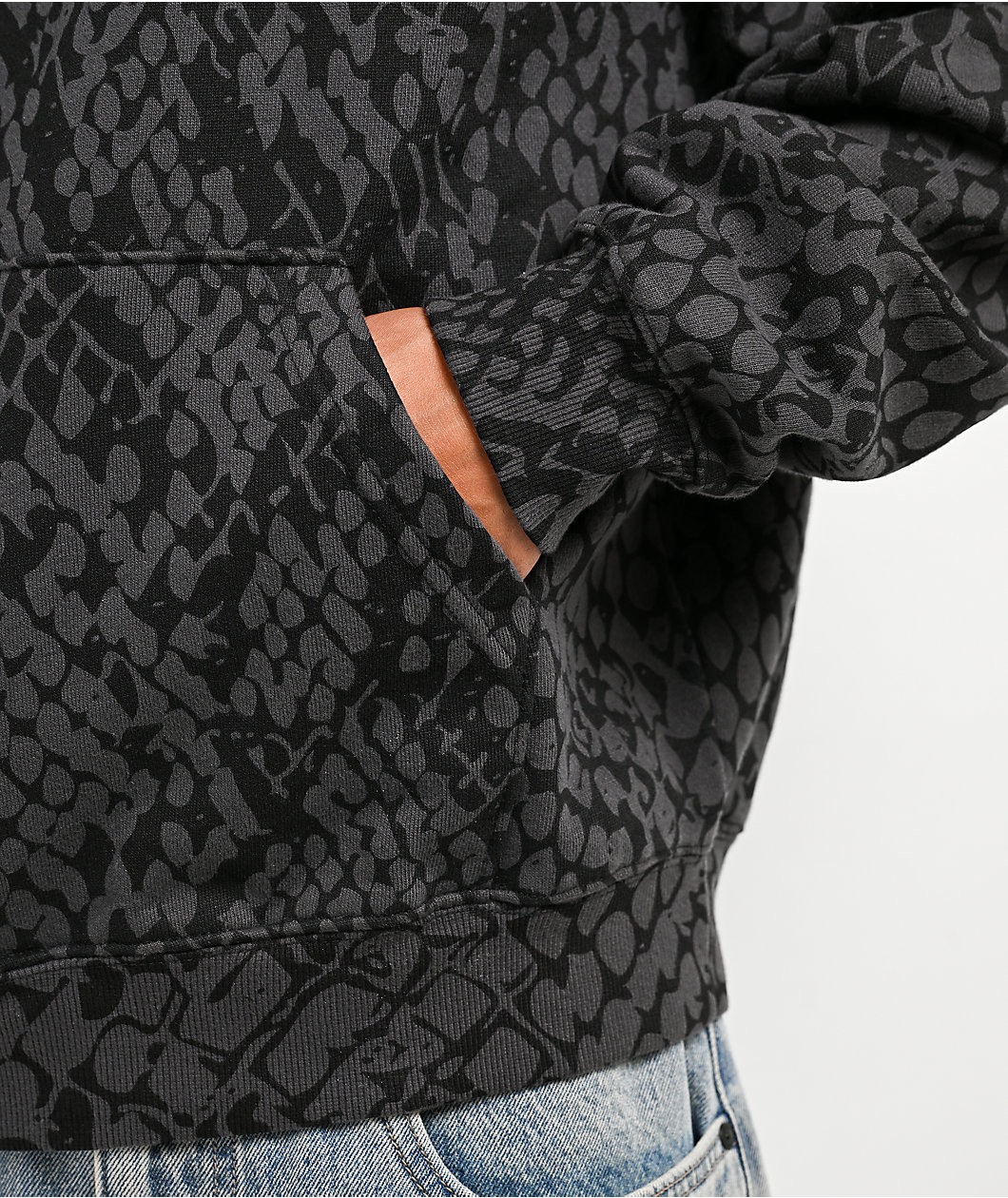 Primitive Scales Black Heavyweight Hoodie