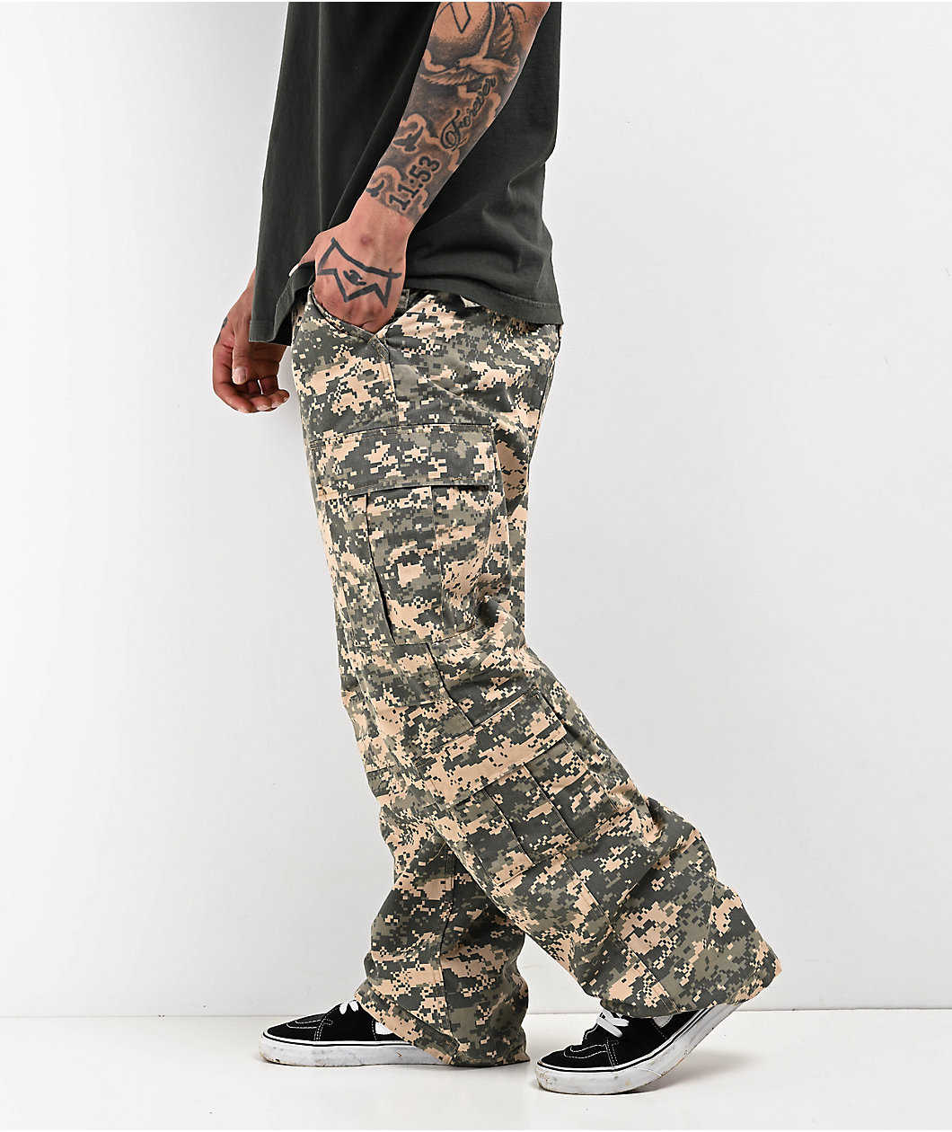 Camouflage pants zumiez store