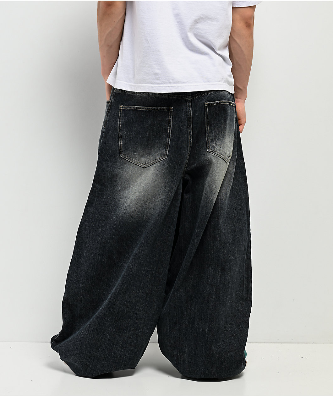 Shaka Wear Barrel Balloon Indigo Wash Denim Jeans