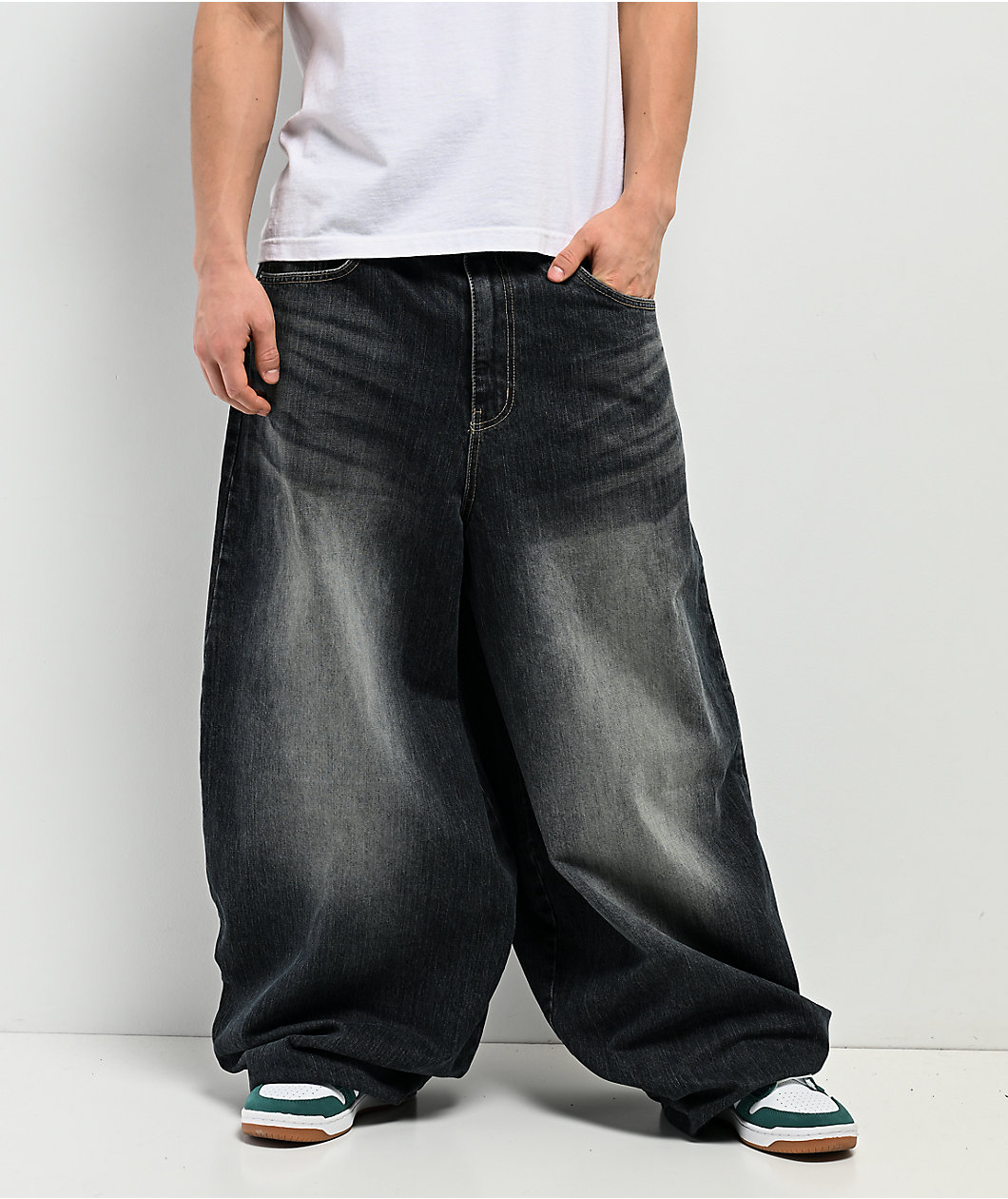 Shaka Wear Barrel Balloon Indigo Wash Denim Jeans