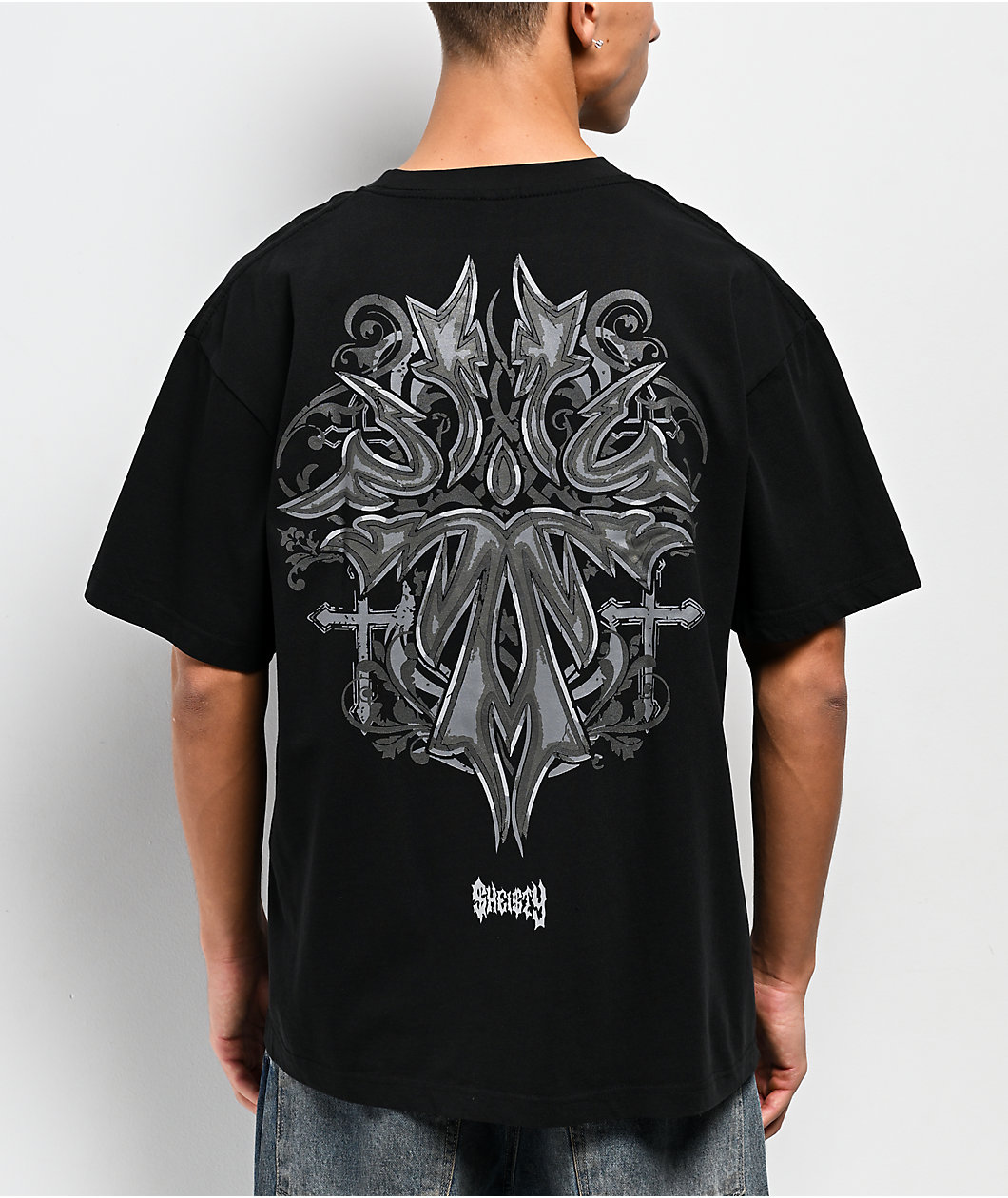 Sheisty Pendant Black T-Shirt