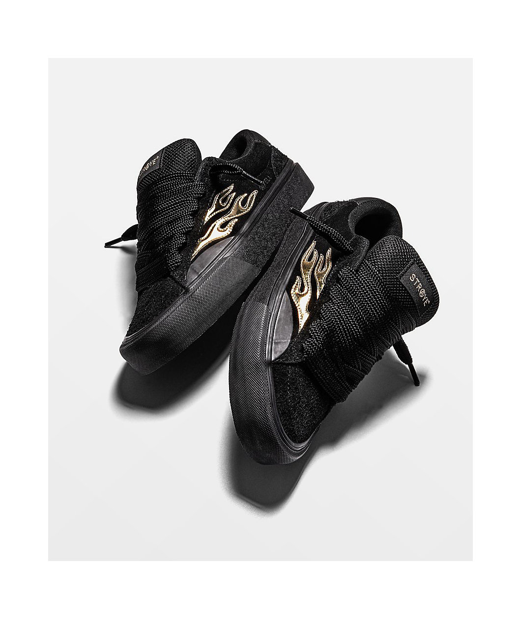 Straye Logan Puff Axell Slay'R Black & Gold Skate Shoes