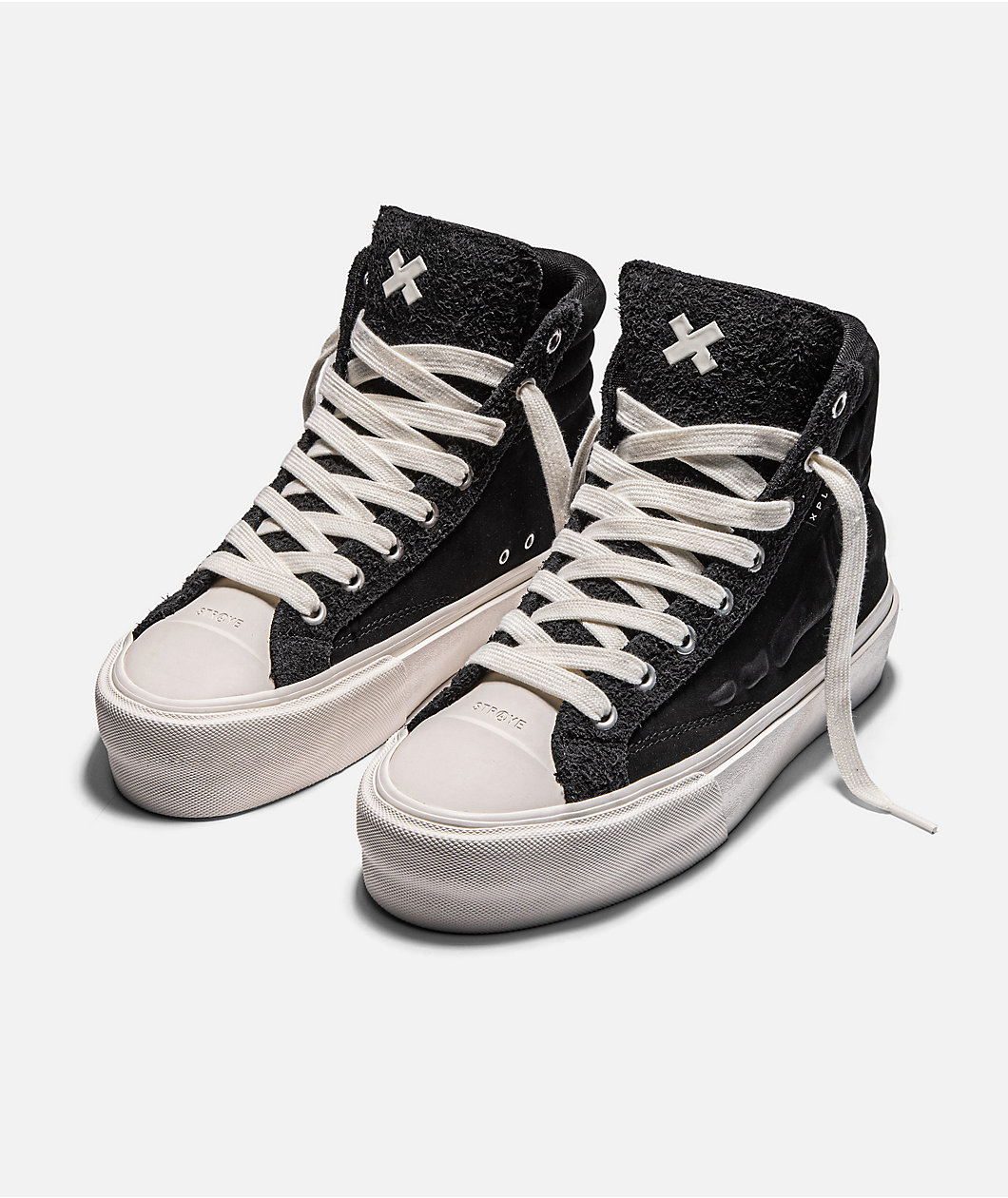 Straye x XPLR Venice Stomper Bones Black & White Shoes