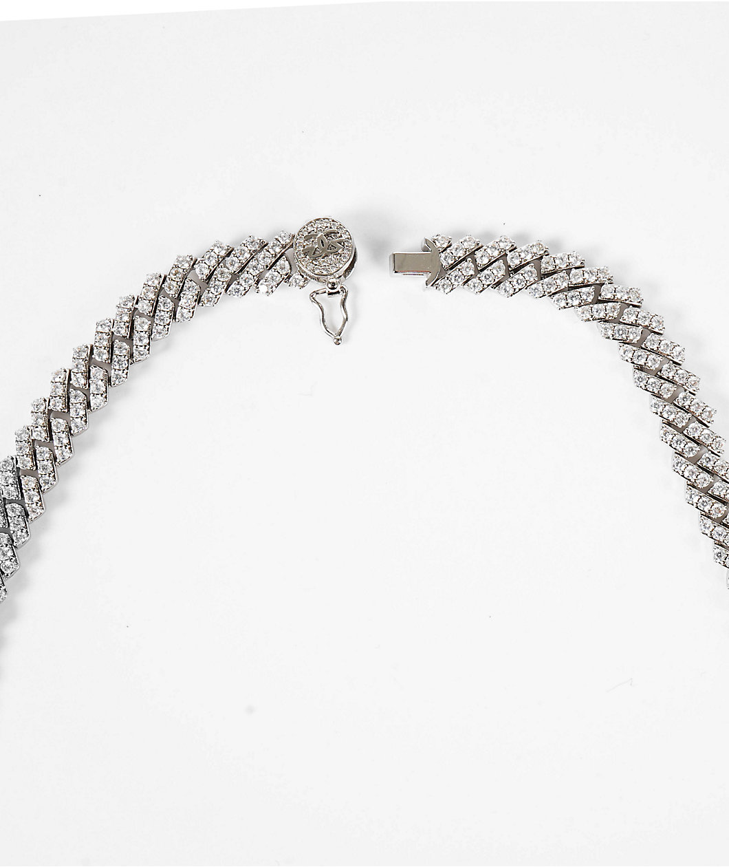 The Gold Gods Straight Edge 8mm 22" White Gold Diamond Cuban Link Choker Chain Necklace