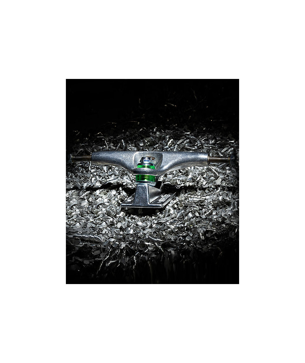 Thunder Polished Lights 147 Silver Skateboard Truck
