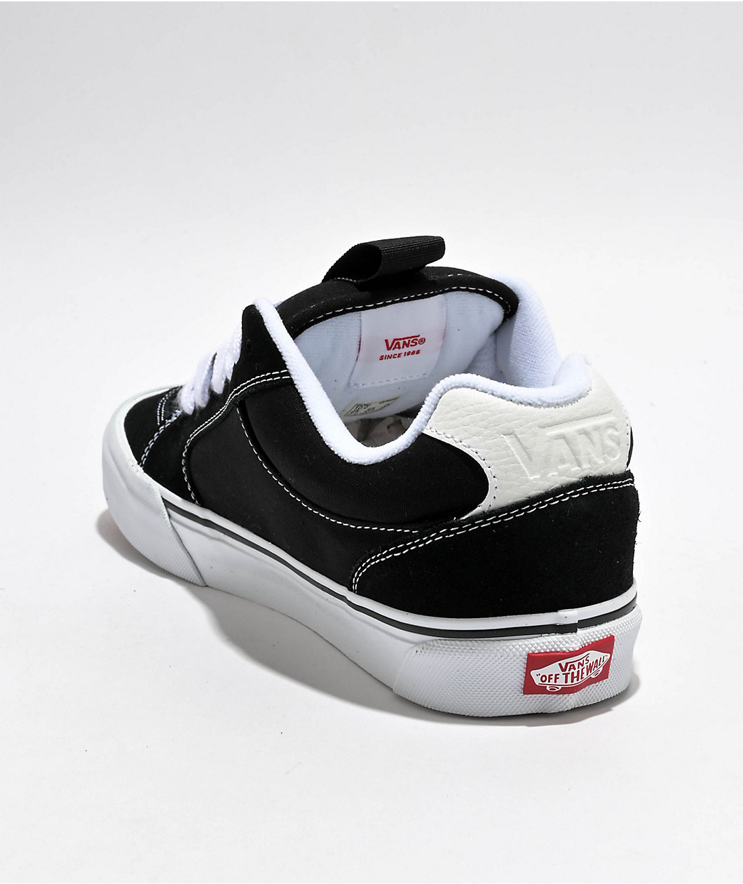 Vans Chukka Push Black & White Skate Shoes