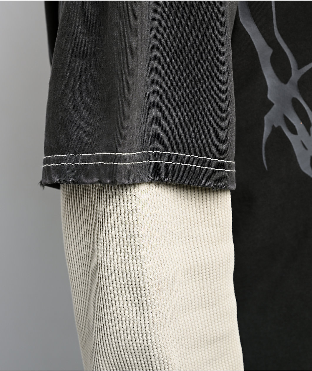 Vitriol Alien White & Black Wash 2fer Long Sleeve T-Shirt