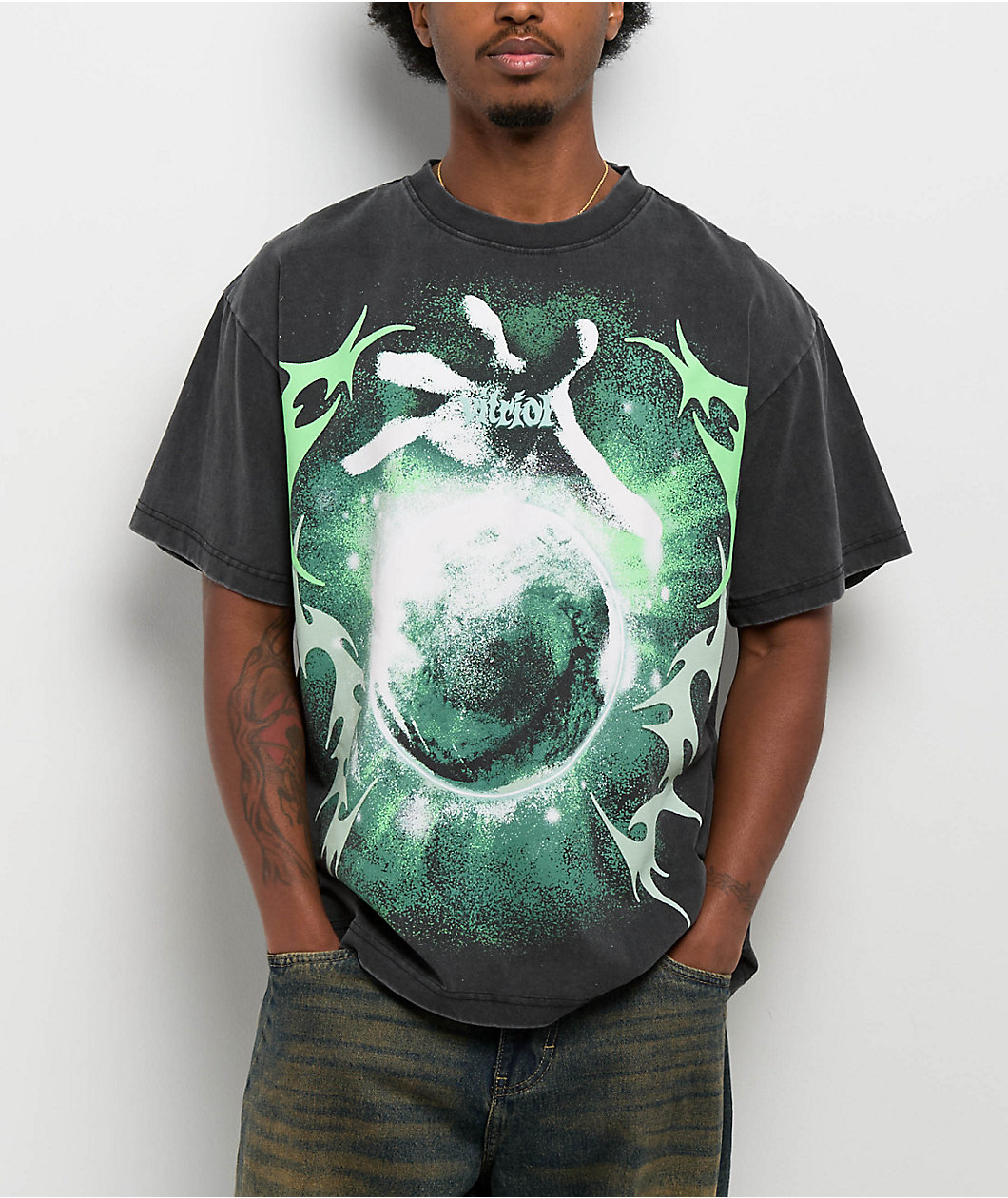 Vitriol Magic Orb Charcoal T-Shirt