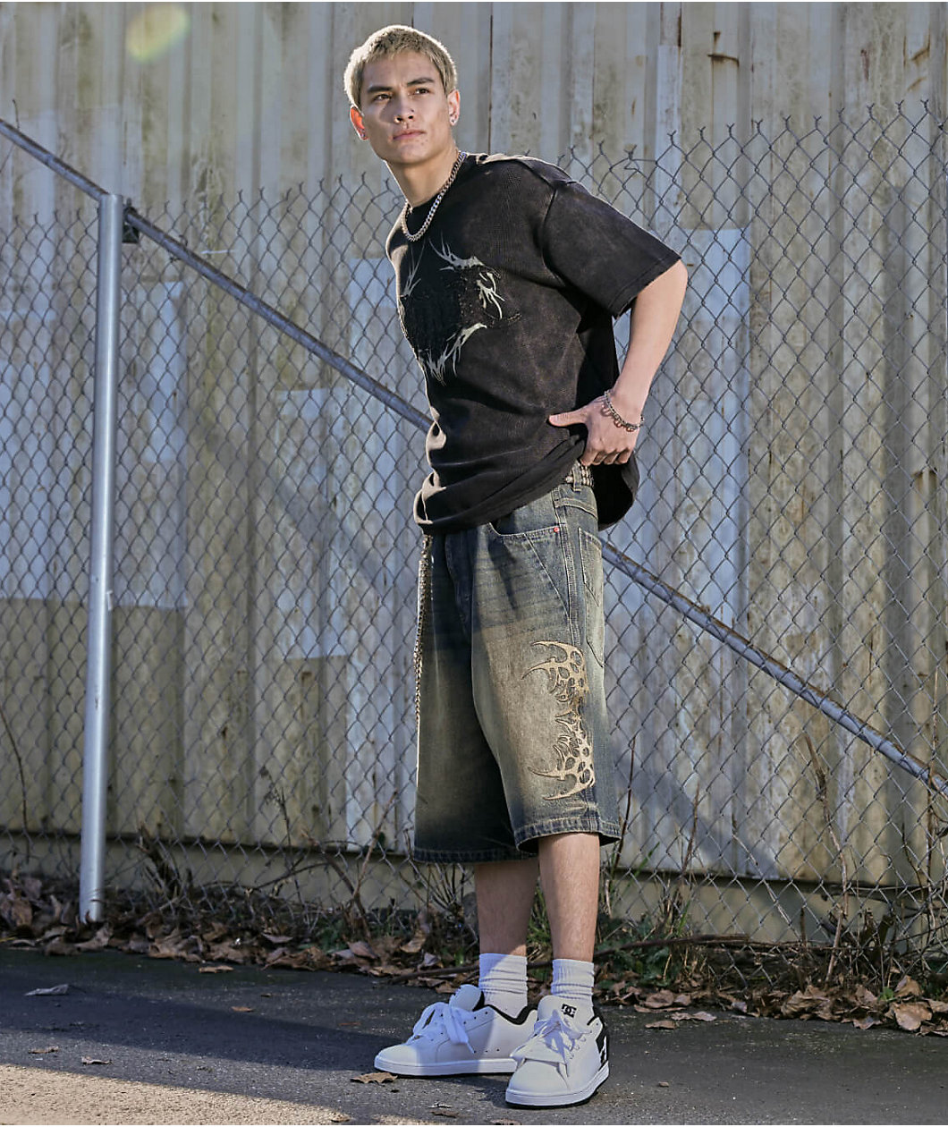 Vitriol Siphon Blue Wash Ultra Wide Denim Shorts