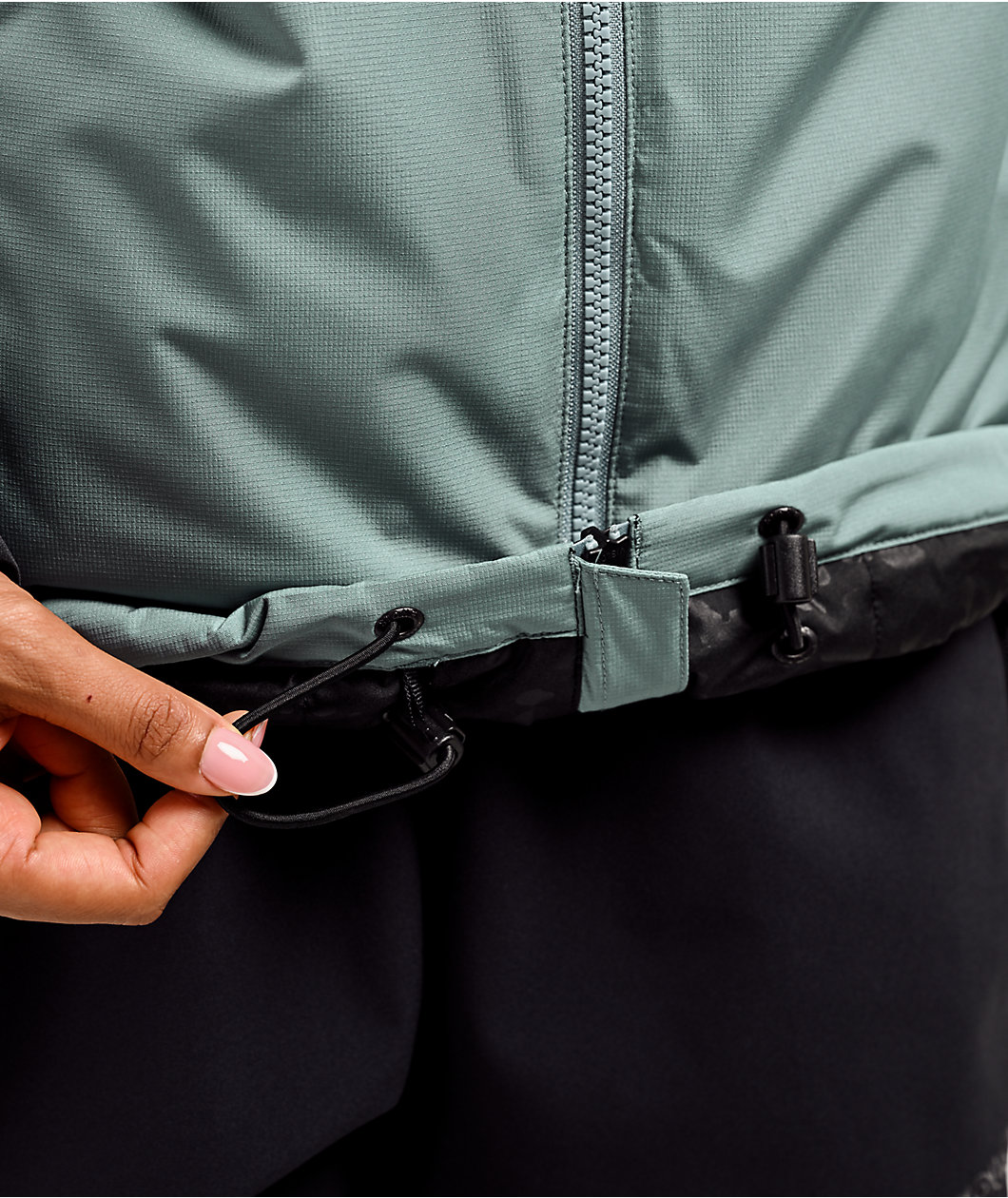 Volcom Agate Grey & Black 10K Insulated Snowboard Jacket