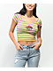 Camiseta corta de rayas amarillas, verdes y moradas de NGORDER X Powerpuff Girls