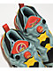 Reebok x Looney Tunes Instapump Fury Zapatos azules, amarillos y rojos