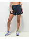 Tommy Hilfiger Roll Down shorts deportivos azul marino con lavado pigmentado
