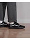 Vans Old Skool Pig Suede zapatos de skate negros y blancos video