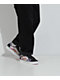 Vans Old Skool Terry zapatos de skate tie dye negro y multicolor. video