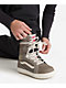 Vans Women's Super Standard Walnut & Antique Brown Snowboard Boots 2026 - Thumbnail image 7 of 7